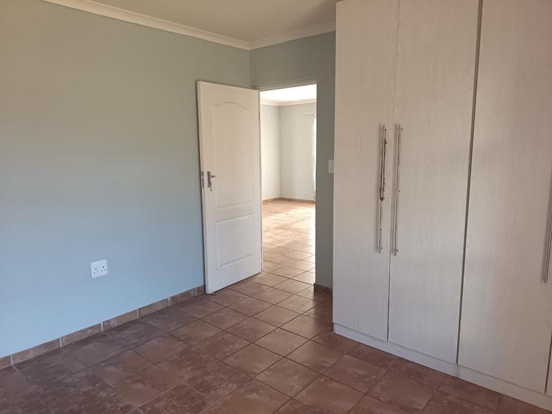 2 Bedroom Property for Sale in Albertinia Western Cape